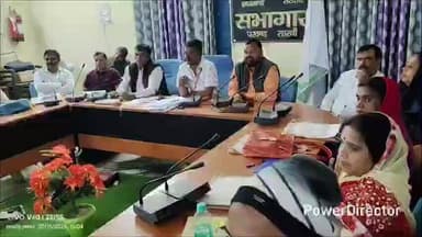 सारवां: सारवां प्रखंड सभागार में पंचायती राज विभाग द्वारा आयोजित प्रशिक्षण में कर्तव्य और दायित्वों को बताया गया