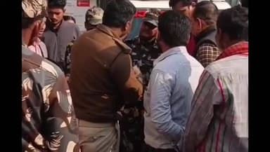 सिवान: सिवान सदर अस्पताल में डायल 112 की सिपाही और अस्पताल गार्ड के बीच जमकर मारपीट