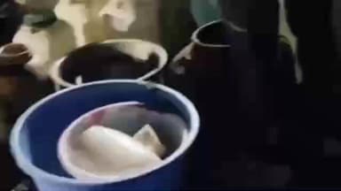 पिपरई: पिपरई पुलिस ने 12 मामलों में 340 लीटर कच्ची शराब ज़ब्त की, 12 तस्करों पर मामला दर्ज