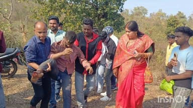 बरवाडीह: बरवाडीह के डोरामी पथ पर दो बाइकों की टक्कर, 4 लोग गंभीर रूप से घायल