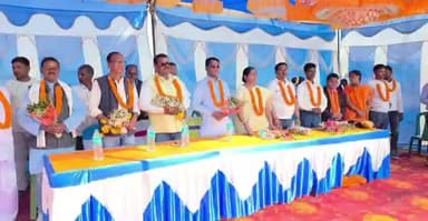 केरसई: रँगाटोली पथ पर खालीजोर नदी पर बनने वाले पुल का विधायक ने किया शिलान्यास