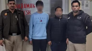 सीलमपुर: वेलकम थाना पुलिस ने लापता 18 वर्षीय किशोर को ढूंढकर परिजनों को सौंपा