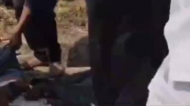 मुक्ताईनगर: मुक्ताईनगर येथे भरधाव कारने दुचाकीला उडविले; एक ठार, दोन जखमी !