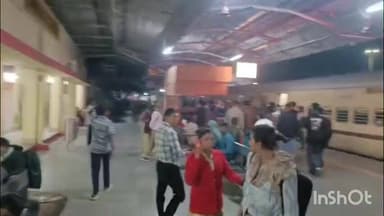 বিশ্বনাথ: চাৰিআলি ৰল ষ্টেচনত ৫ ঘণ্টা ধৰি ৰেল আবদ্ধ, যাত্ৰীৰ মাজত হাহাকাৰ, যাত্ৰীৰ প্ৰতিক্ৰিয়া