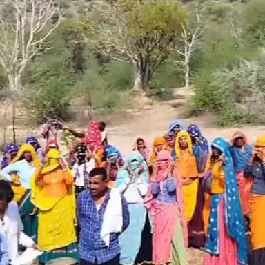 थानागाजी: रतनपुरा गांव निवासी के मेठ को ब्लैक लिस्ट करने से श्रमिक नाराज, जताया आक्रोश