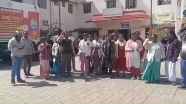 पालकोट: पालकोट समेत अन्य स्थानों पर तीन श्रम कानूनों को लेकर प्रदर्शन