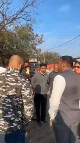 सीलमपुर: दिल्ली नगर निगम के शाहदरा साउथ जोन के उपायुक्त ने गीता कॉलोनी इलाके का किया निरीक्षण