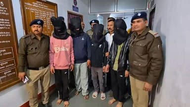 #हल्द्वानी_डबल_मर्डर का खुलासा, 4 आरोपी गिरफ्तार,, वजह क्या बताई..
#gkmnews
हल्द्वानी की बड़ी मंडी में हुए सनसनीखेज डबल...