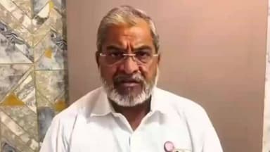 शिरोळ: साखर कारखान्यांच्या कार्यक्षेत्रात शासकीय वजनकाटे उभारण्याच्या सूचना मा खा राजू शेट्टी यांची माहिती