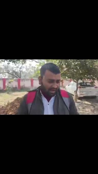 राहुल, #अलीगढ़ के निवासी, विश्व के सबसे बड़े मूर्ख कहे जाते हैं। उनकी शादी एक सुंदर लड़की से होने वाली थी, लेकिन वह अपनी...