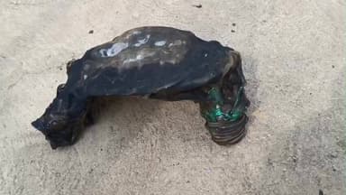 நாட்றாம்பள்ளி: ஆத்தூர்குப்பம் பகுதியில் சப்போர்ட்டுக்கு வரலனு அண்ணனுடைய பைக்கை பெட்ரோல் ஊற்றி எரித்த தம்பி கைது வீடியோ வெளியாகி பரபரப்பு