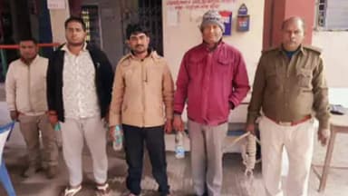 मंसूरचक: तेमुहां गांव में हुई चोरी का पुलिस ने किया खुलासा, चोरी के सामान के साथ तीन गिरफ्तार
