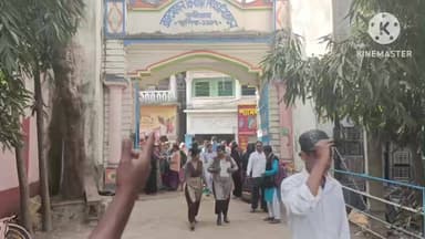 নন্দীগ্রাম ১: কড়া নিরাপত্তা ব্যবস্থার মধ্য দিয়ে নন্দীগ্রামে শুরু হল দ্বিতীয় দিনের উচ্চমাধ্যমিক পরীক্ষা