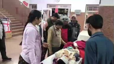 तामिया: पांडूपिपरिया में सड़क निर्माण में लापरवाही, पत्थर से टकराकर अस्पताल कर्मी गंभीर रूप से घायल