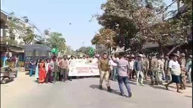 মাৰ্ঘেৰিটা: ডিগবৈ চহৰৰ ৩৮ নং ৰাষ্ট্ৰীয় ঘাই পথ অৱৰোধ আছা আৰু আটছাৰ