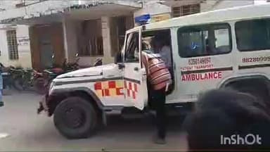 सेपउ: सड़क दुर्घटना में दंपति सहित उनके 3 बच्चे घायल, गोद भराई कार्यक्रम को लेकर फूटा का नगला जा रहा था परिवार