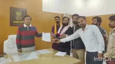 कपासन: कपासन सुखाड़िया मार्केट स्थित 4 दशक पुरानी लाइब्रेरी की नीलामी रोकने की मांग, युवाओं ने DM के नाम SDM को सौंपा ज्ञापन