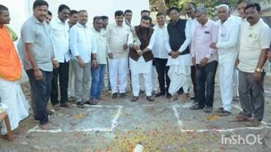 ಹಾವೇರಿ: ಜಿಲ್ಲಾ ಪತ್ರಿಕಾ ಭವನದ ನವೀಕೃತ ಕಟ್ಟಡ ಕಾಮಗಾರಿ ನಿರ್ಮಾಣಕ್ಕೆ ವಿಪ ಸದಸ್ಯ ಸಲೀಂ ಅಹ್ಮದ್ ನಗರದಲ್ಲಿ ಭೂಮಿ ಪೂಜೆ