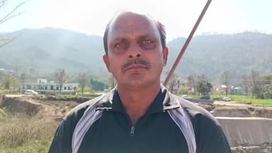 स्वारघाट: ब्रिज निर्माण में देरी से भड़के ग्रामीण, 10 महीनों से काम अटका हुआ है