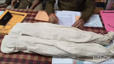 अधौरा: सीवों के पास बस से दो देशी रायफल बरामद, हथियार निर्माण व तस्करी गिरोह के दो सदस्यों की गिरफ्तारी