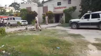 नावकोठी: बेगमपुर से पुलिस ने एक वारंटी को गिरफ्तार कर हिरासत में लिया, कोर्ट भेजा