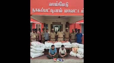 வேதாரண்யம்: தானி கோட்டகம் கடைத்தெரு பகுதியில் இருசக்கர வாகனத்தில் தடை செய்யப்பட்ட புகையிலை பொருட்களைக் கொண்டு வந்த இரண்டு பேர் கைது 204 கிலோ பறிமுதல்