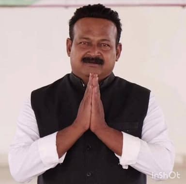 ರಾಣೇಬೆನ್ನೂರು: ಭೂ ಗ್ಯಾರಂಟಿ ಸಮಾವೇಶಕ್ಕೆ ಹೆಚ್ಚಿನ ಸಂಖ್ಯೆಯಲ್ಲಿ ಜನತೆ ಭಾಗವಹಿಸಿ ನಗರದಲ್ಲಿ ಶಾಸಕ ಪ್ರಕಾಶ ಕೋಳಿವಾಡ್