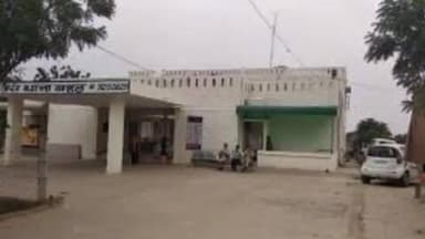 तोशाम: स्पेशल स्टाफ ईशरवाल टीम ने जुआ खेलते 6 आरोपियों को किया गिरफ्तार, ₹14,000 और ताश के पत्ते बरामद