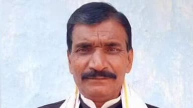 हैदरनगर: अधिक मूल्य पर खाद बेचने का आरोप, कांग्रेस के हैदरनगर प्रखंड अध्यक्ष ने बीडीओ को लिखा पत्र