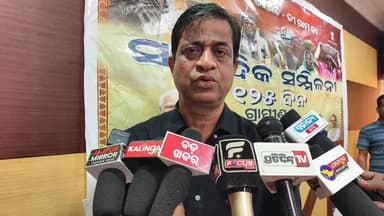 ବିଞ୍ଝାରପୁର: ବିକଶିତ ଭାରତ ଭିବି ଜୀ ରାମଜୀ ଯୋଜନାକୁ ନେଇ ଯାଜପୁର ଟାଉନ କାର୍ଯ୍ୟାଳୟ ରେ ସୂଚନା ଦେଲେ ଜିଲ୍ଲାପାଳ ଅମ୍ବର କୁମାର କର