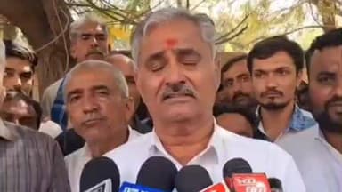 લખપત: હાજીપીર રોડ મુદ્દે ટ્રક એસોસિએશનની કલેક્ટરને રજૂઆત : MLA PM જાડેજા