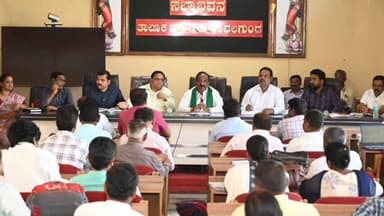 ನವಲಗುಂದ: ರಾಜ್ಯ ಸರ್ಕಾರದ ಗ್ಯಾರಂಟಿ ಯೋಜನೆಗಳನ್ನು ಜನರಿಗೆ ತಲುಪಿಸುವ ಕೆಲಸ ಮಾಡಬೇಕು: ನವಲಗುಂದದಲ್ಲಿ ಶಾಸಕ ಎನ್.ಎಚ್.ಕೋನರಡ್ಡಿ