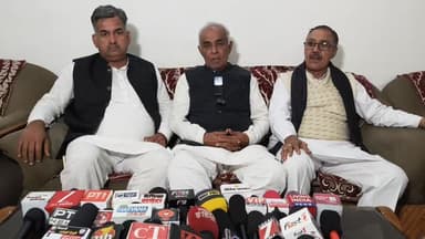 भिवानी में पूर्व मंत्री वासुदेव शर्मा की प्रेस कांफ्रेंस #bhiwani #viral #viralvideo #inld #vasudev