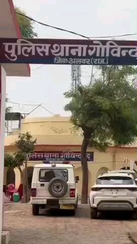 गोविंदगढ़: गोविंदगढ़ पुलिस ने दो हजार रुपए के इनामी बदमाश को किया गिरफ्तार, फर्जी पुलिस बनकर करता था अपहरण