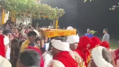 గోవిందరావుపేట: పసరలో శ్రీ ముయ్యాలమ్మ జాతరలో పాల్గొన్న మంత్రి సీతక్క