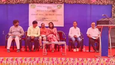 સંખેડા: સિંહાન્દ્રા ખાતે મગમાંખી પાલન એક ઉભરતો વ્યવસાય પર ખેડૂત સેમિનાર યોજાઇ, જિલ્લા કલેકટર ઉપસ્થિત રહ્યા.