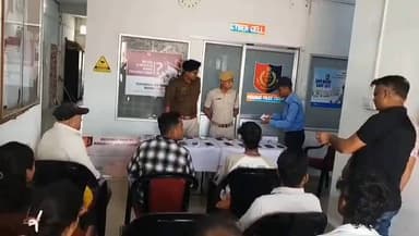 মাদারিহাট: হারিয়ে যাওয়া মোবাইল উদ্ধার করে ফিরিয়ে দেওয়া হল মাদারিহাট পুলিশের পক্ষ থেকে