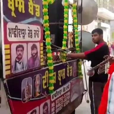 ਨਵਾਂਸ਼ਹਿਰ: ਰਾਹੋਂ ਸ਼ਹਿਰ ਵਿੱਚ ਸ਼ਿਵਰਾਤਰੀ ਸੰਬੰਧੀ ਕੱਢੀ ਗਈ ਵਿਸ਼ਾਲ ਸ਼ੋਭਾ ਯਾਤਰਾ, ਭੋਲੇਨਾਥ ਦੀਆਂ ਝਾਂਕੀਆਂ ਅਤੇ ਸ਼ਿਵਲਿੰਗ ਰਿਹਾ ਆਕਰਸ਼ਣ ਦਾ ਕੇਂਦਰ