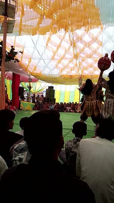 गर्रापार में झांकी का प्रोग्राम