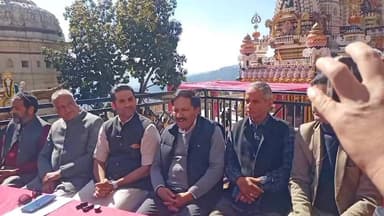 #solanlive.......जटोली शिवालय में महाशिवरात्रि व नरेश चंद वर्मा के 71वें जन्मदिवस पर प्रेस वार्ता
#vermajewellers #news...