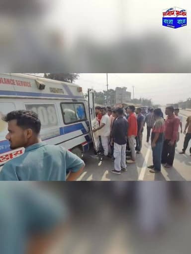 ৩০৬ নং শিলচর -আইজল জাতীয় সড়কে দূর্ঘটনাগ্রস্ত যাত্রীবাহী ট্রেভেলার্স, গুরুতর আহত স্কুল শিক্ষক