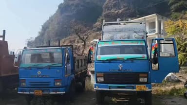 कपकोट: लंबे समय से कपकोट में खड़े वाहनों को हाईकोर्ट के आदेश के बाद भी नहीं छोड़ा गया, प्रशासन से मुआवजे की मांग मुखर हुई