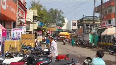 रावेर: फैजपूर शहरातील श्रीराम टॉकीज च्या समोरील रोडावर लावलेली मोटरसायकल चोरी, फैजपुर पोलिसात गुन्हा दाखल