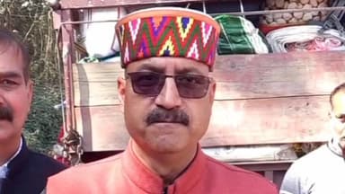 चच्योट: बड़ादेव कमरूनाग के मंडी आगमन पर नगर निगम मंडी ने किया भव्य स्वागत, आयुक्त, मेयर, पार्षद और स्थानीय लोग रहे मौजूद