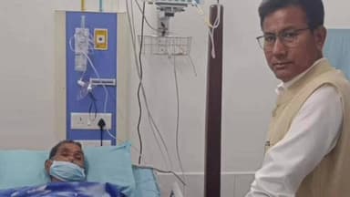 বঙাইগাঁও ভাগ: আগৰৱালা চিকিৎসালয়ত চিকিৎসাধীন অকুল চন্দ্ৰ বসুমতাৰীক সাক্ষাৎ কৰি স্বাস্থ্যৰ বুজ লয় সাংসদ জয়ন্ত বসুমতাৰীয়ে