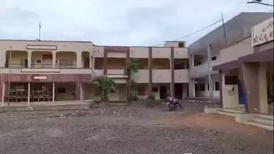 ઉમરાળા: પી.એમ. સર્વોદય હાઇસ્કૂલના ત્રણ ભૂતપૂર્વ વિદ્યાર્થીઓ ક્લાસ 2 ઓફિસર બન્યા