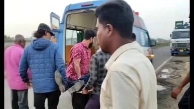 জামালপুর: সড়ক দুর্ঘটনায় গুরুতর আহত হল ২বাইক আরোহী