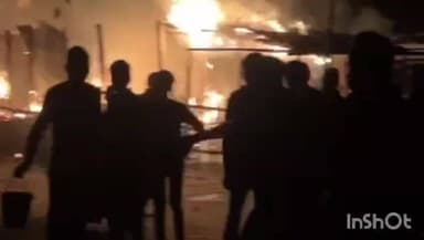 হিলি: হিলির ডুমরণ গ্রামে ভয়াবহ অগ্নিকাণ্ড সর্বস্বান্ত অসহায় মহিলার পাশে দাঁড়াল ব্লক প্রশাসন