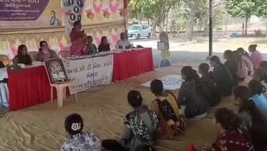 ભેસાણ: ભેસાણમાં “કિશોરી કુશળ બનો” કિશોરી મેળો સફળતાપૂર્વક યોજાયો – આરોગ્ય, પોષણ અને સ્વાવલંબન અંગે માર્ગદર્શન