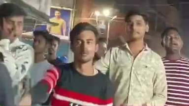 बरहेट: बरहेट बाजार में एबीवीपी ने जुलूस निकालकर पुलवामा हमले के शहीद जवानों को श्रद्धांजलि दी